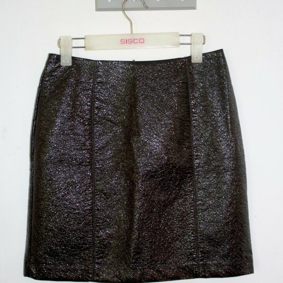 H&M Dresses & Skirts - H&M Mini Metallic Paperbag Skirt